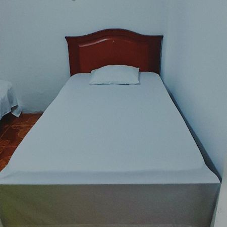Hostal La 18 Pereira Kültér fotó