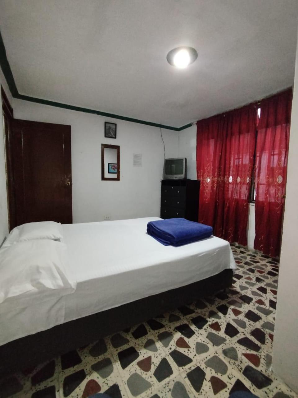 Hostal La 18 Pereira Kültér fotó